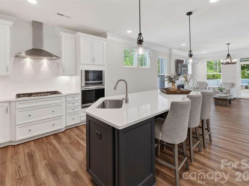 3881 Center Place Drive, Harrisburg, NC 28075.  MLS# CAR4372503, YatesRealty ID 17403. Spacious gourmet kitchen