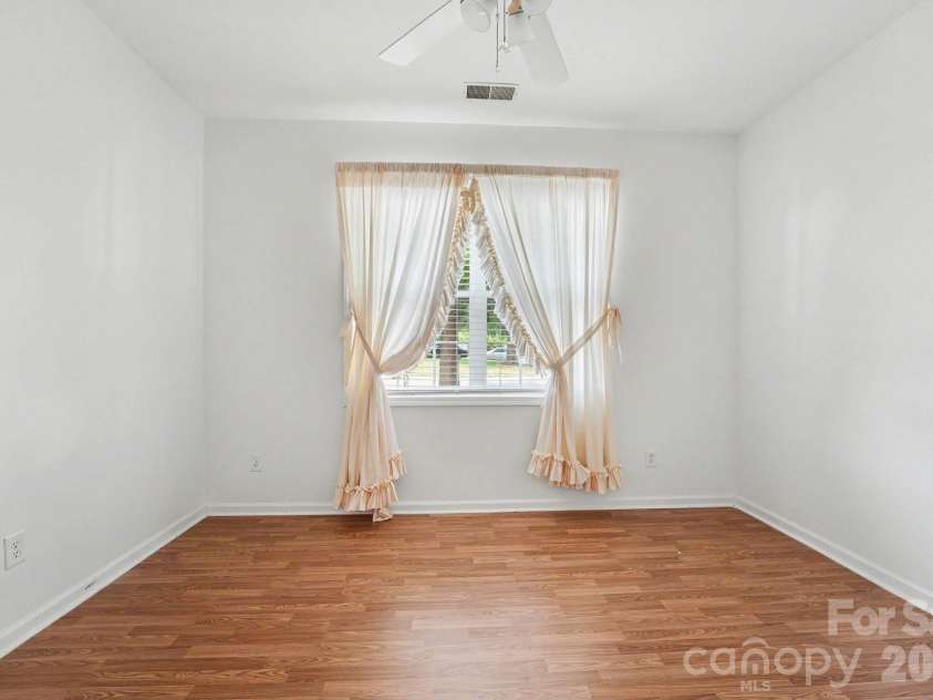 1274 Emory Lane, Concord, NC 28027.  MLS# CAR4375773, YatesRealty ID 17405. 