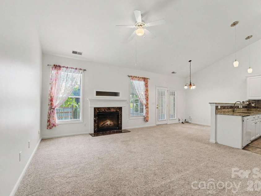 1274 Emory Lane, Concord, NC 28027.  MLS# CAR4375773, YatesRealty ID 17405. 