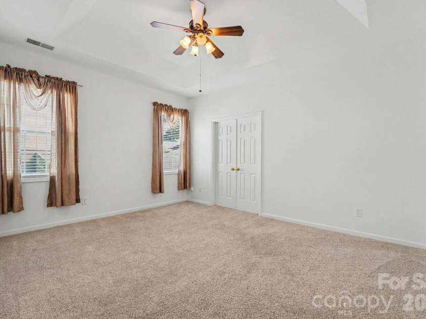 1274 Emory Lane, Concord, NC 28027.  MLS# CAR4375773, YatesRealty ID 17405. 