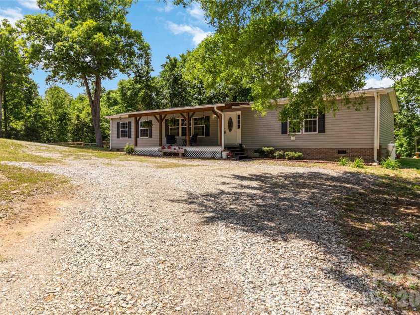 174 Little Pine Drive, Smyrna, SC 29743.  MLS# CAR4375525, YatesRealty ID 17408. 
