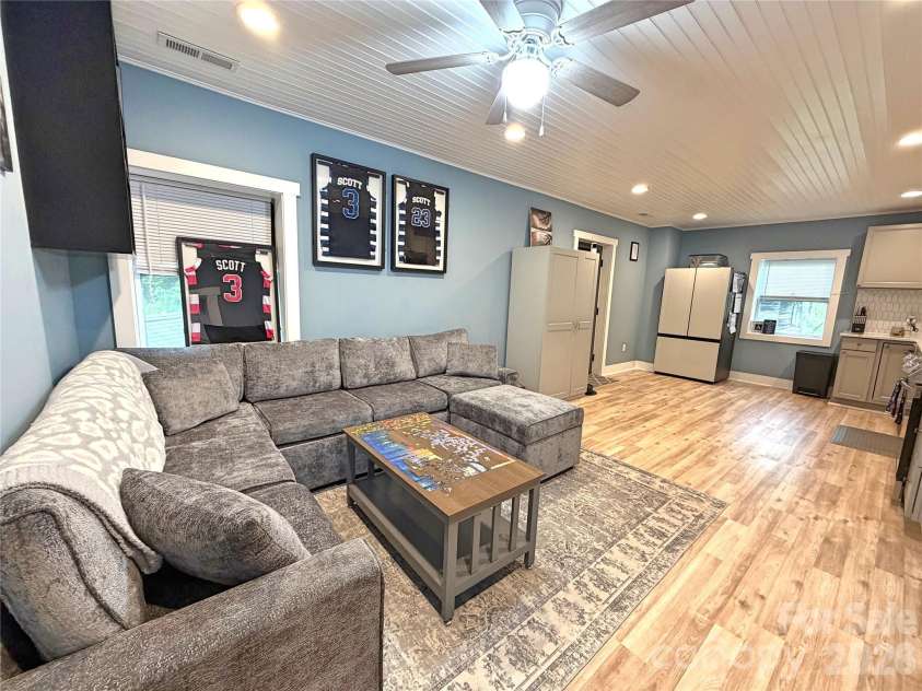 153 Arrowood Corner Road, Mars Hill, NC 28754.  MLS# CAR4376907, YatesRealty ID 17413. 