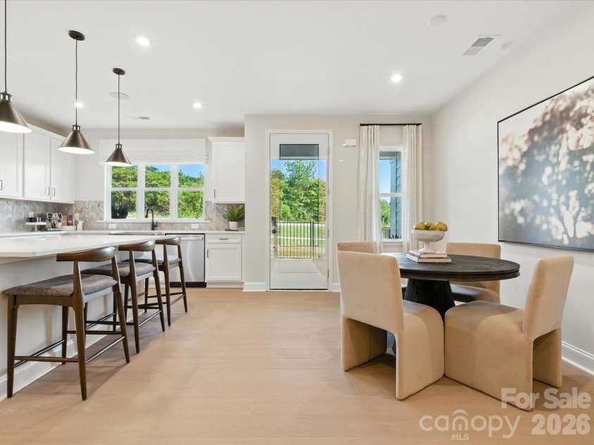 513 Nash Street, Fort Mill, SC 29715.  MLS# CAR4376919, YatesRealty ID 17414. Dining space