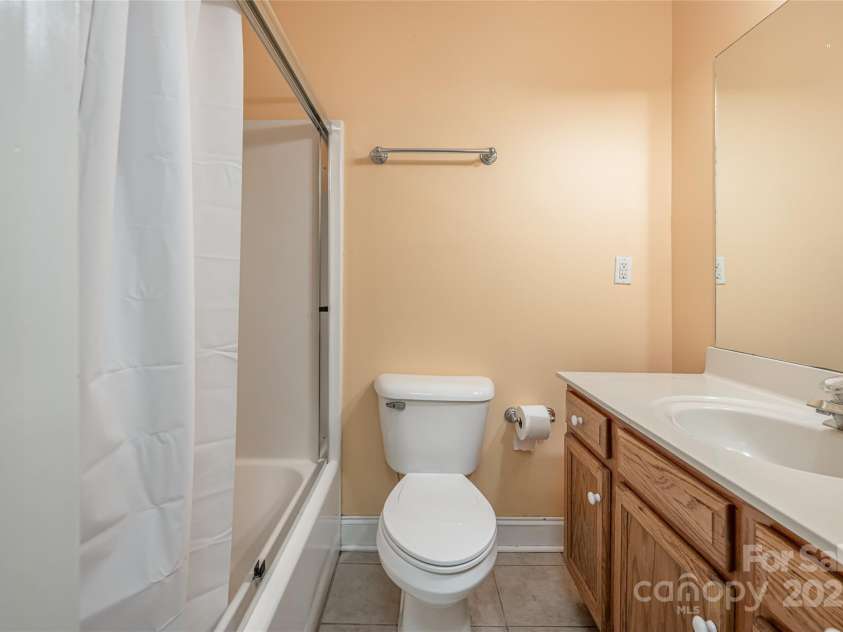 8 Scarlet Rdg Lane, Weaverville, NC 28787.  MLS# CAR4233209, YatesRealty ID 17414. Full bath in daylight basement