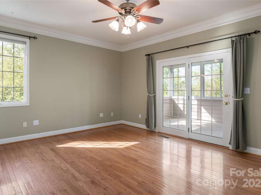 8 Scarlet Rdg Lane, Weaverville, NC 28787.  MLS# CAR4233209, YatesRealty ID 17414. Gracious primary suite on main level with porch