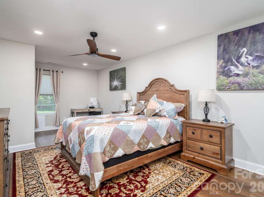 346 Car Farm Road, Lincolnton, NC 28092.  MLS# CAR4365086, YatesRealty ID 17415. 2nd Bedroom