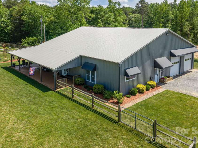 346 Car Farm Road, Lincolnton, NC 28092.  MLS# CAR4365086, YatesRealty ID 17415. 