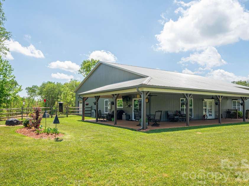 346 Car Farm Road, Lincolnton, NC 28092.  MLS# CAR4365086, YatesRealty ID 17415. 
