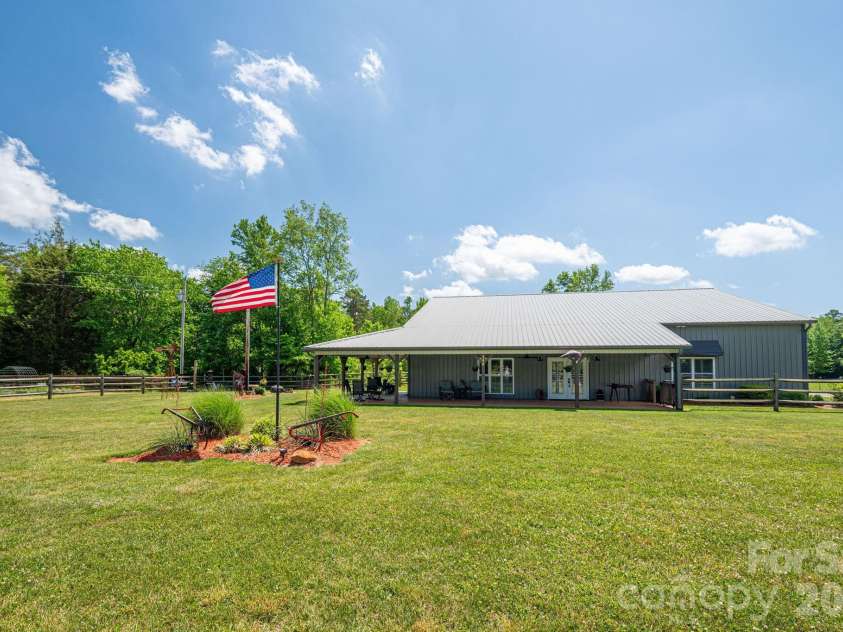 346 Car Farm Road, Lincolnton, NC 28092.  MLS# CAR4365086, YatesRealty ID 17415. 