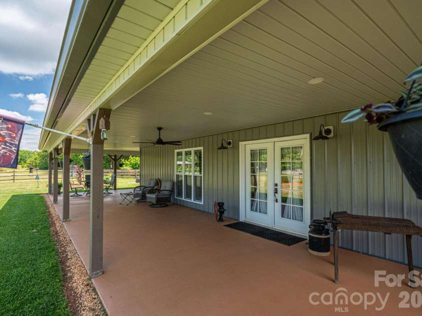 346 Car Farm Road, Lincolnton, NC 28092.  MLS# CAR4365086, YatesRealty ID 17415. 