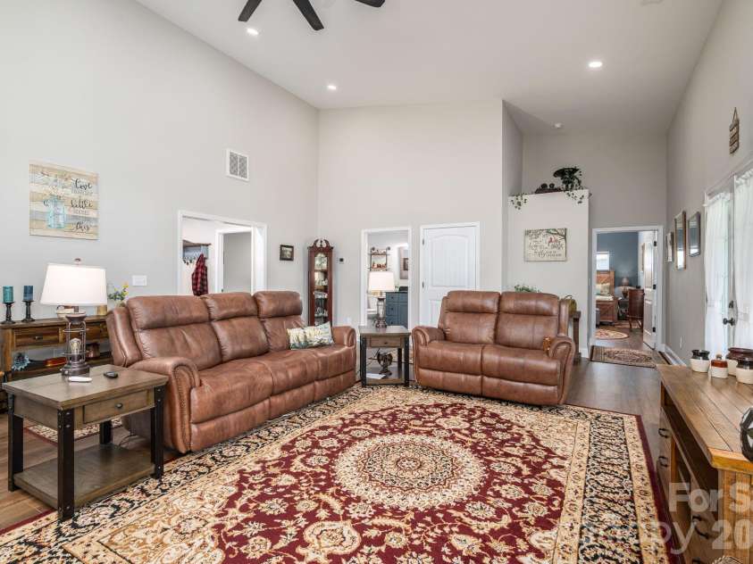 346 Car Farm Road, Lincolnton, NC 28092.  MLS# CAR4365086, YatesRealty ID 17415. 