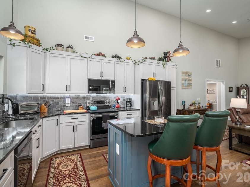 346 Car Farm Road, Lincolnton, NC 28092.  MLS# CAR4365086, YatesRealty ID 17415. 