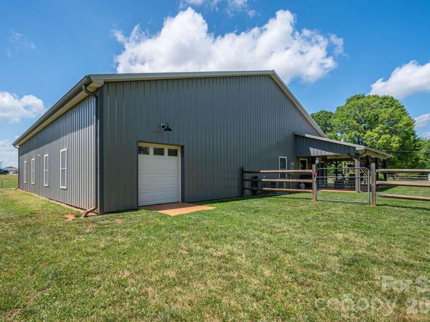 346 Car Farm Road, Lincolnton, NC 28092.  MLS# CAR4365086, YatesRealty ID 17415. 