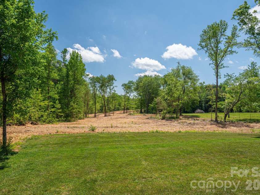 346 Car Farm Road, Lincolnton, NC 28092.  MLS# CAR4365086, YatesRealty ID 17415. 