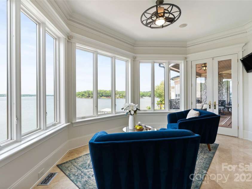 325 Ivy Arbor Circle, Rock Hill, SC 29732.  MLS# CAR4242278, YatesRealty ID 17417. Floor 1-Sitting area off of Kitchen- the best sunset views!!