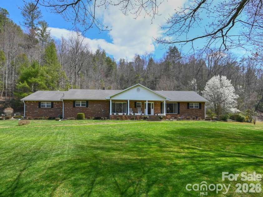 7530 NC 208 Highway, Marshall, NC 28753.  MLS# CAR4376119, YatesRealty ID 17417. 