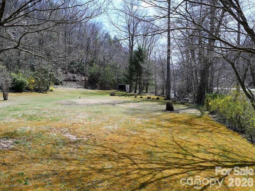 7530 NC 208 Highway, Marshall, NC 28753.  MLS# CAR4376119, YatesRealty ID 17417. 