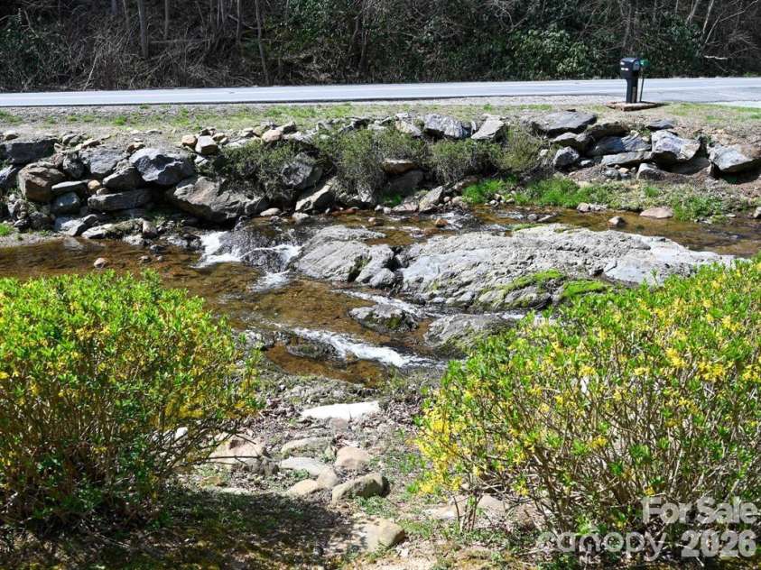 7530 NC 208 Highway, Marshall, NC 28753.  MLS# CAR4376119, YatesRealty ID 17417. 