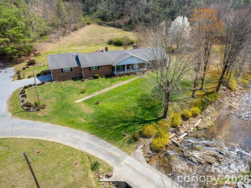 7530 NC 208 Highway, Marshall, NC 28753.  MLS# CAR4376119, YatesRealty ID 17417. 