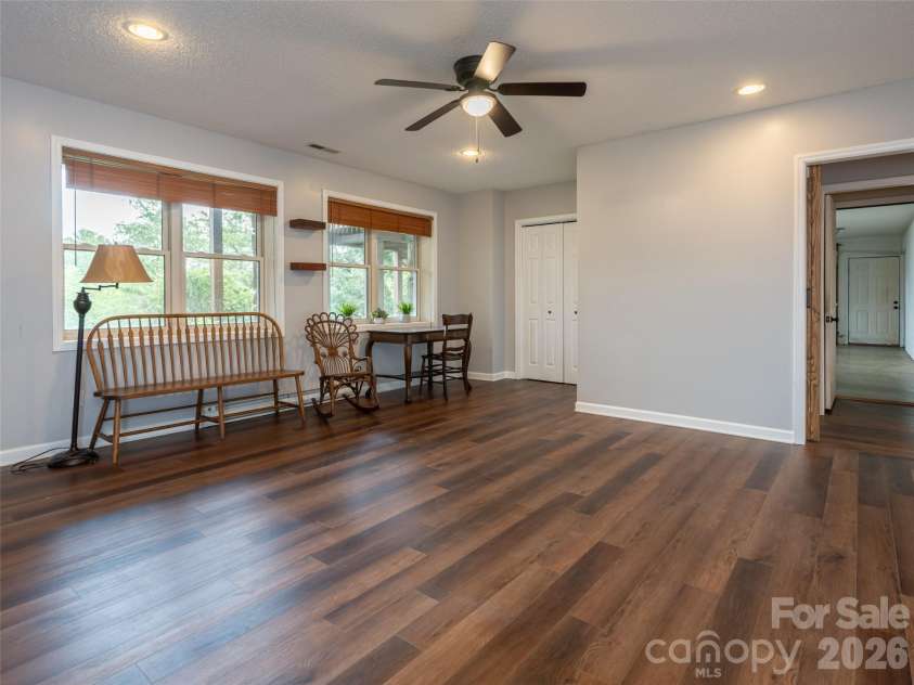 15 Tiffany Lane, Asheville, NC 28804.  MLS# CAR4369734, YatesRealty ID 17419. 