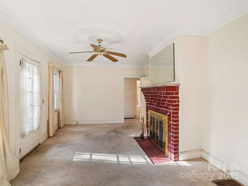 230 Main Street, Mars Hill, NC 28754.  MLS# CAR4315536, YatesRealty ID 1742. 
