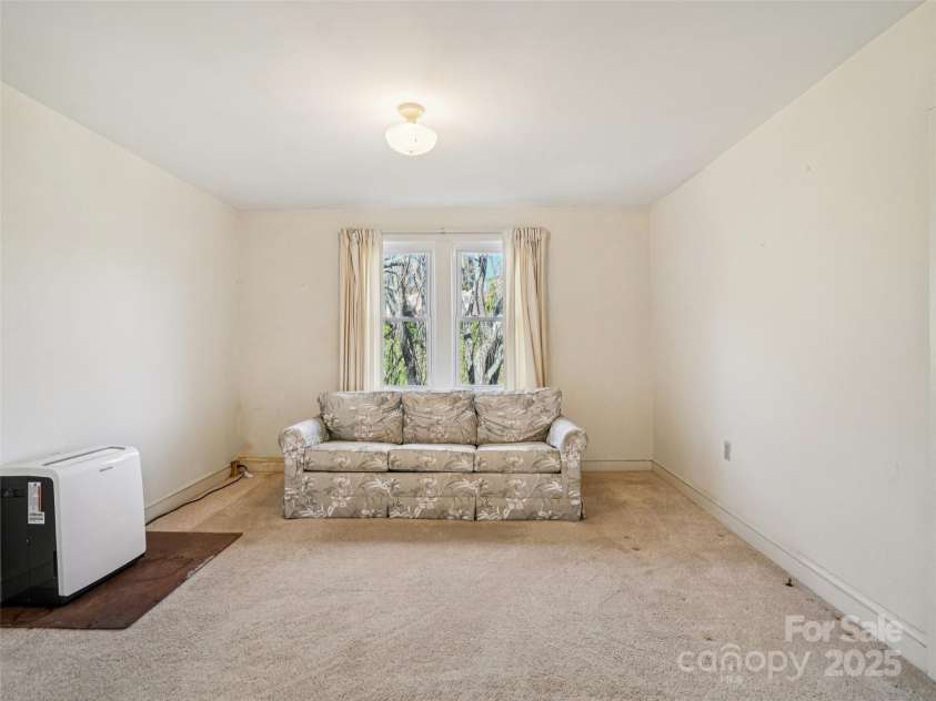 230 Main Street, Mars Hill, NC 28754.  MLS# CAR4315536, YatesRealty ID 1742. 
