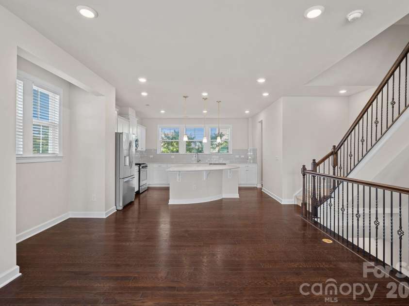 11523 Red Rust Lane, Charlotte, NC 28277.  MLS# CAR4376500, YatesRealty ID 17420. Dining Area