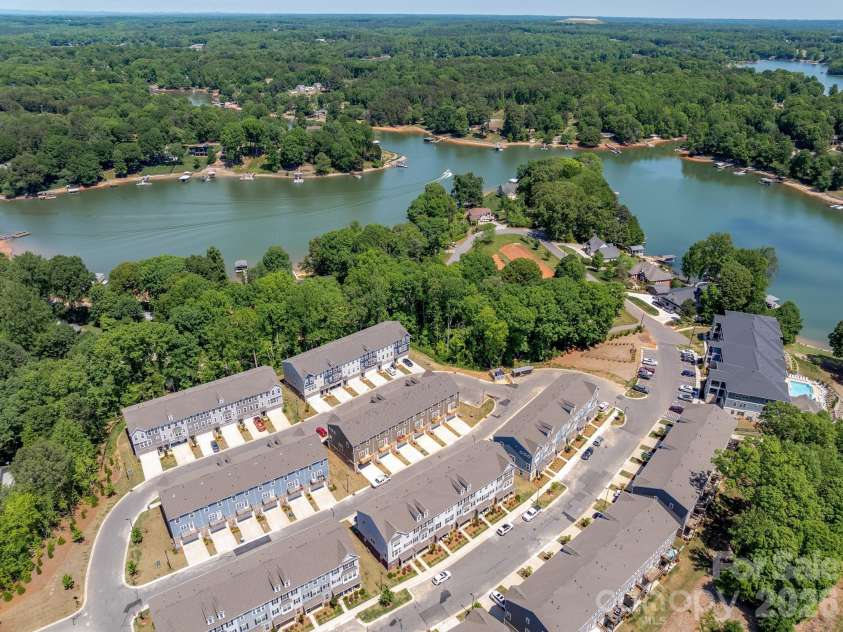 4358 Reed Creek Drive, Sherrills Ford, NC 28673.  MLS# CAR4376926, YatesRealty ID 17421. 