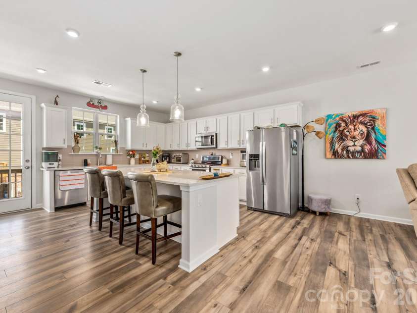 4358 Reed Creek Drive, Sherrills Ford, NC 28673.  MLS# CAR4376926, YatesRealty ID 17421. 