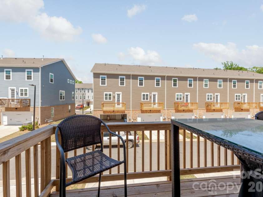 4358 Reed Creek Drive, Sherrills Ford, NC 28673.  MLS# CAR4376926, YatesRealty ID 17421. 