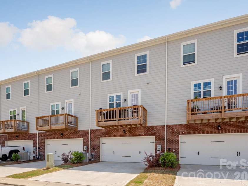 4358 Reed Creek Drive, Sherrills Ford, NC 28673.  MLS# CAR4376926, YatesRealty ID 17421. 