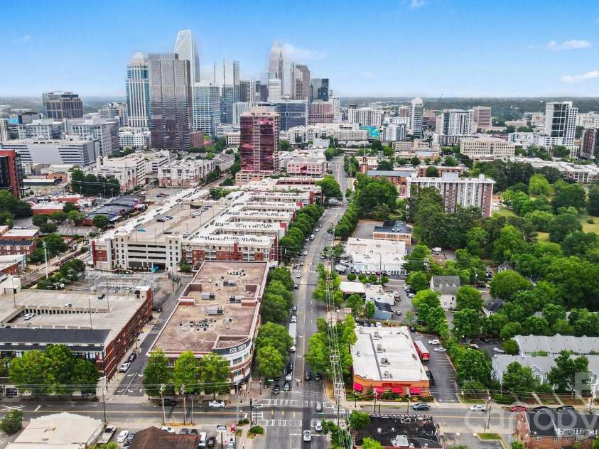 345 East Boulevard, Charlotte, NC 28203.  MLS# CAR4376054, YatesRealty ID 17422. 