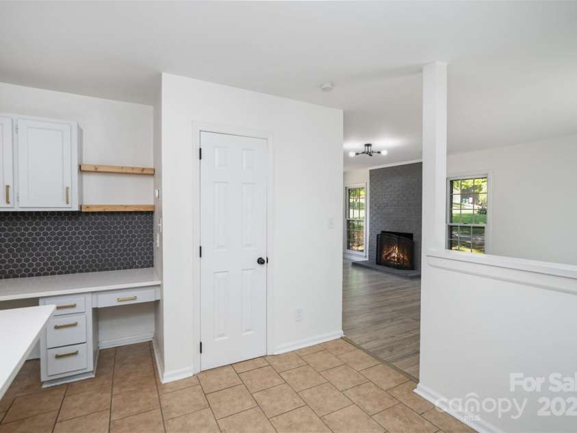 7212 Canyon Drive, Charlotte, NC 28262.  MLS# CAR4250607, YatesRealty ID 17422. 