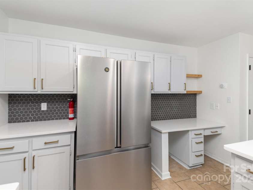 7212 Canyon Drive, Charlotte, NC 28262.  MLS# CAR4250607, YatesRealty ID 17422. 