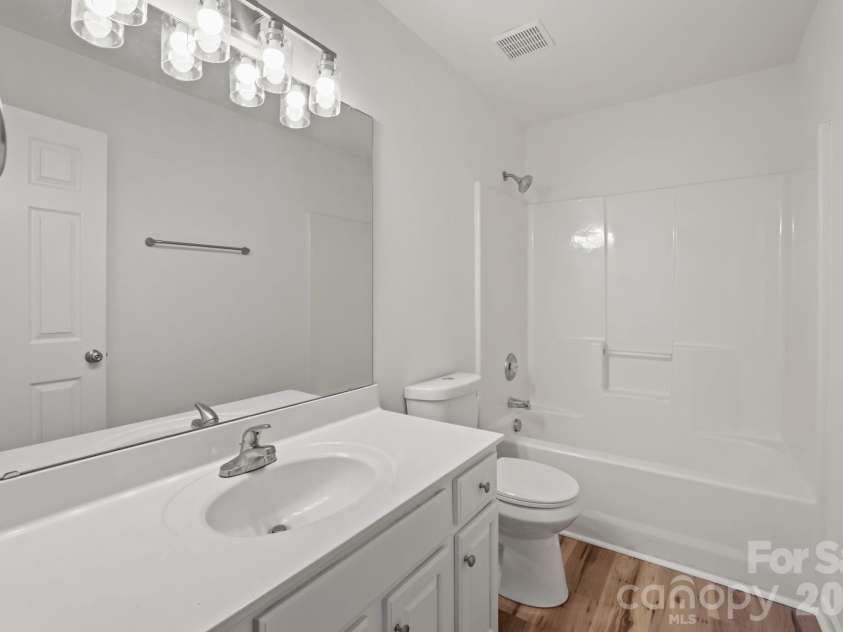 8738 Twined Creek Lane, Charlotte, NC 28227.  MLS# CAR4376717, YatesRealty ID 17423. 
