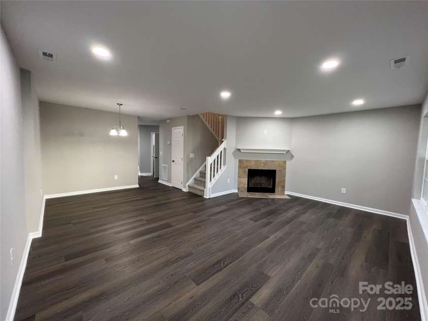 9103 Exbury Court, Charlotte, NC 28269.  MLS# CAR4220792, YatesRealty ID 17426. 
