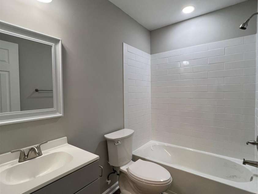 9103 Exbury Court, Charlotte, NC 28269.  MLS# CAR4220792, YatesRealty ID 17426. 