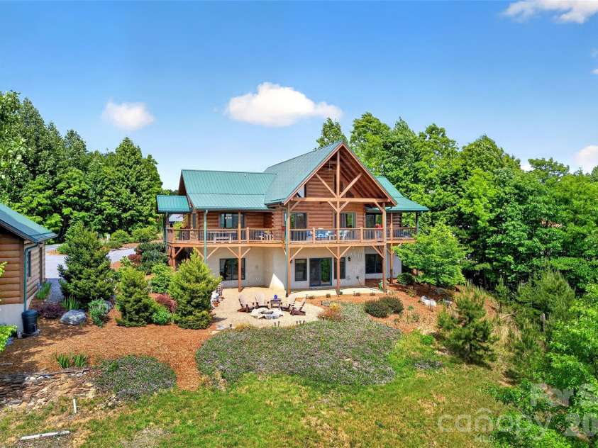 217 Summit Drive, Nebo, NC 28761.  MLS# CAR4376943, YatesRealty ID 17427. 