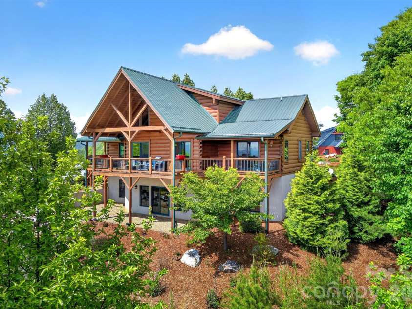 217 Summit Drive, Nebo, NC 28761.  MLS# CAR4376943, YatesRealty ID 17427. 
