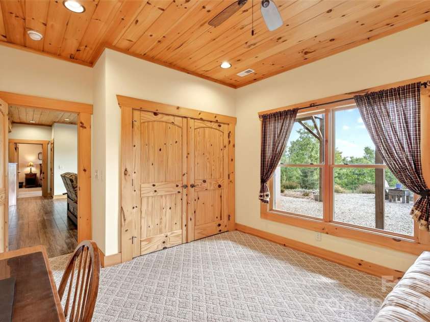 217 Summit Drive, Nebo, NC 28761.  MLS# CAR4376943, YatesRealty ID 17427. 