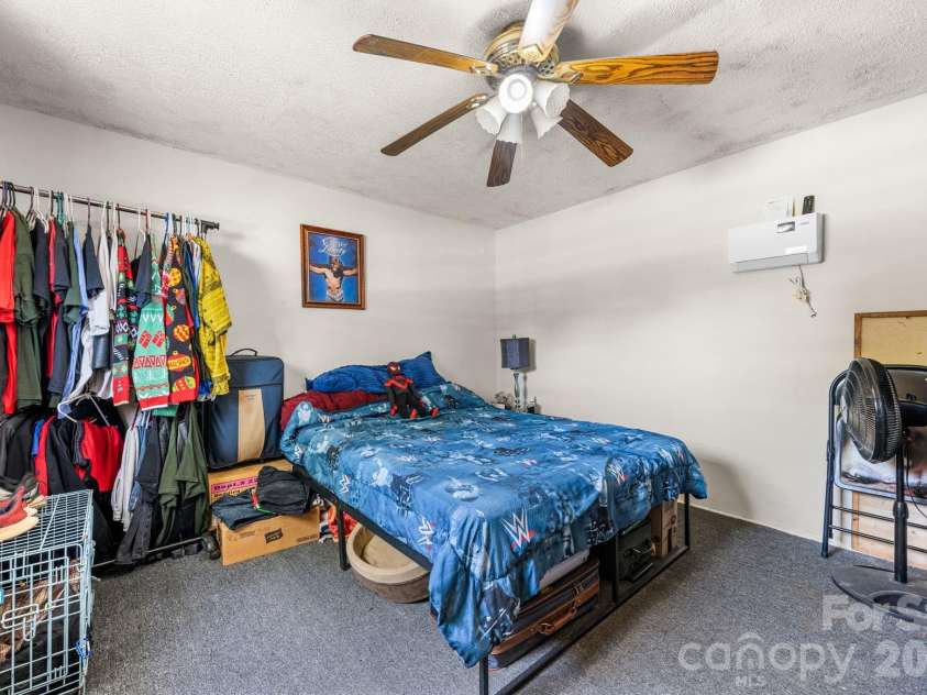 3706 2nd Avenue, Hickory, NC 28601.  MLS# CAR4374944, YatesRealty ID 17428. Bedroom 2