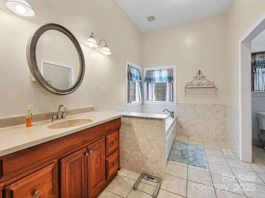 90 Coates Road, Marshall, NC 28753.  MLS# CAR4264136, YatesRealty ID 17428. 