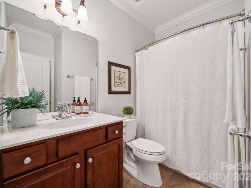 5046 Cressingham Drive, Fort Mill, SC 29707.  MLS# CAR4263729, YatesRealty ID 17429. 1st floor guest bedroom