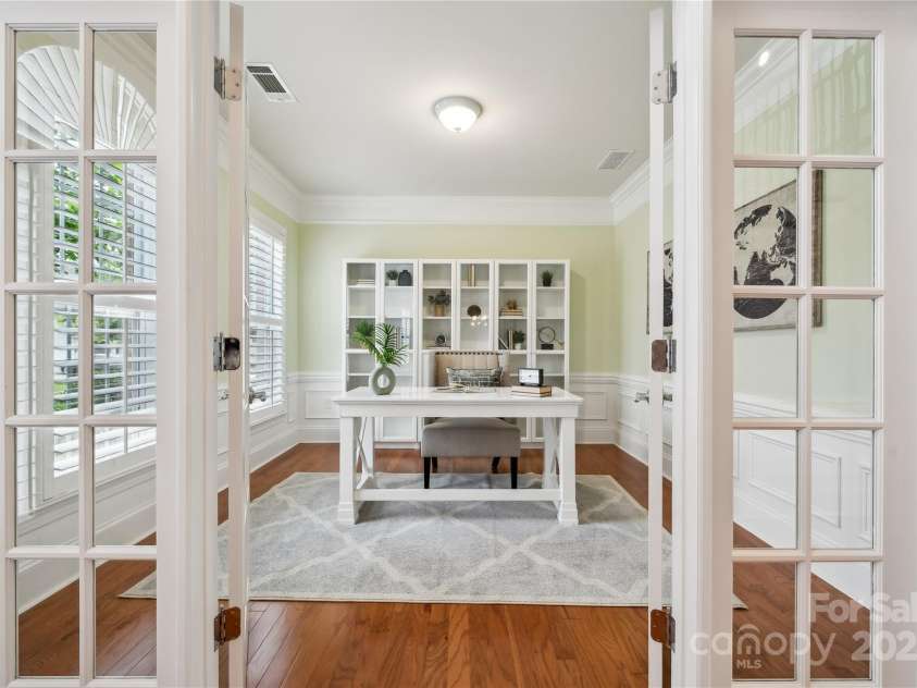 5046 Cressingham Drive, Fort Mill, SC 29707.  MLS# CAR4263729, YatesRealty ID 17429. 1st floor office