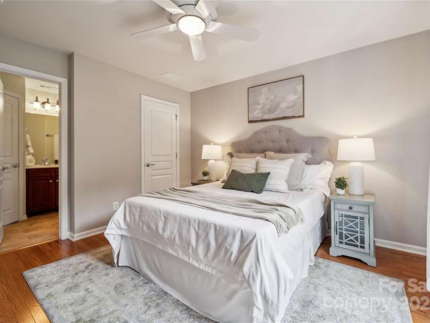 5046 Cressingham Drive, Fort Mill, SC 29707.  MLS# CAR4263729, YatesRealty ID 17429. Fresh Neutral colors