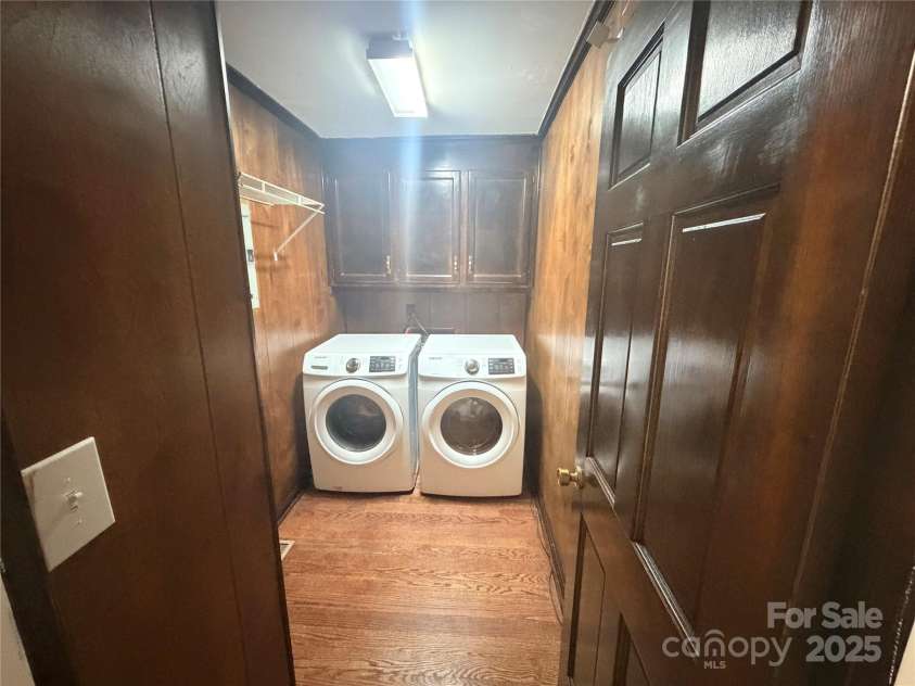 709 Woodside Drive, Kings Mountain, NC 28086.  MLS# CAR4329976, YatesRealty ID 1743. Laundry Room 