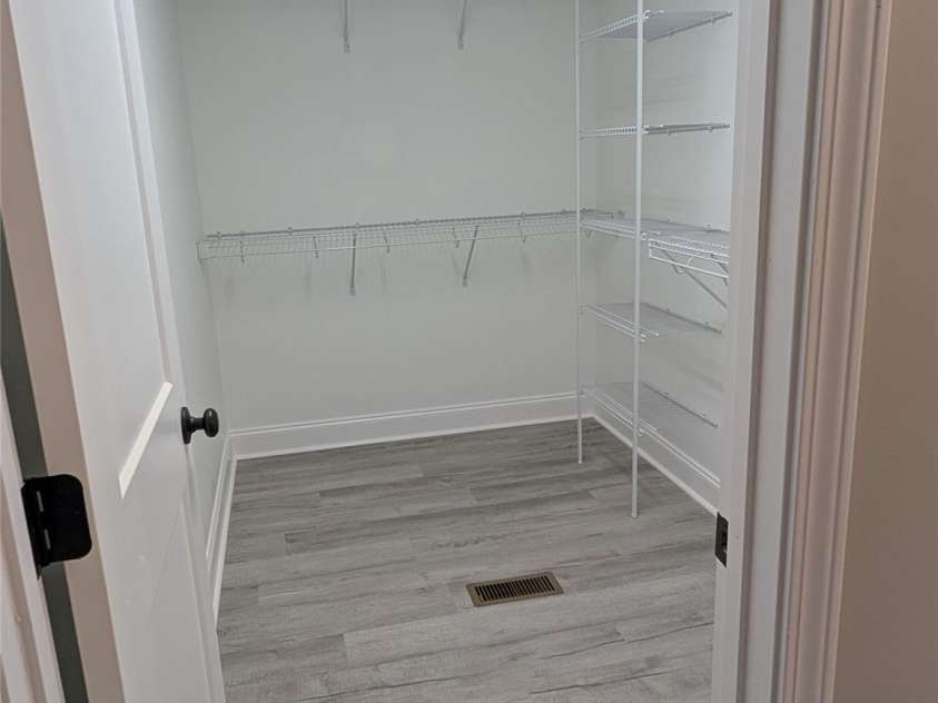 4184 Saltwood Drive, Hickory, NC 28602.  MLS# CAR4376897, YatesRealty ID 17430. Master Bedroom Closet
