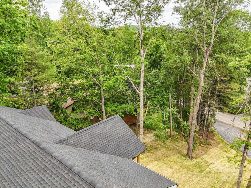 2506 Turnpike Road, Horse Shoe, NC 28742.  MLS# CAR4235277, YatesRealty ID 17431. 