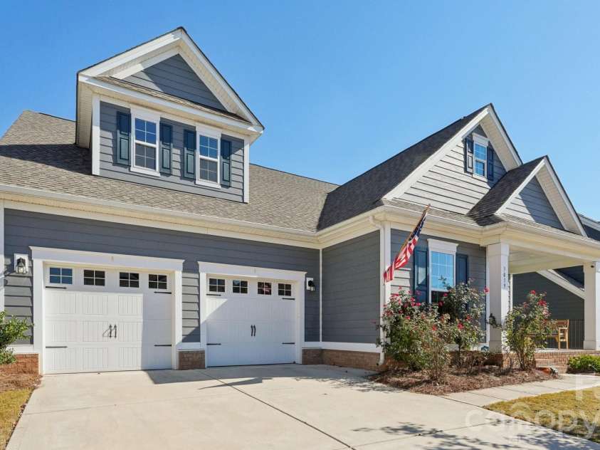 3019 Sterling Drive, Waxhaw, NC 28173.  MLS# CAR4376605, YatesRealty ID 17432. 