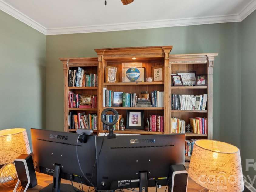 3019 Sterling Drive, Waxhaw, NC 28173.  MLS# CAR4376605, YatesRealty ID 17432. 